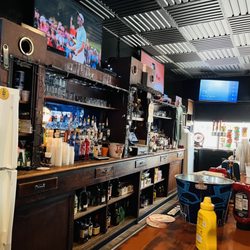 Henkes Tavern - This is the hanky's bar and all its glory