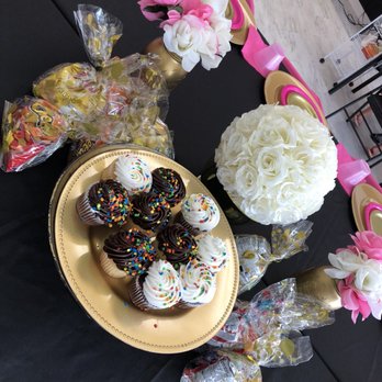 Darling Divas Novelty Kids Spa - Cupcakes, goodybags and pizza all provided! - Venues & Event Spaces Near Me - Indianapolis, Indiana