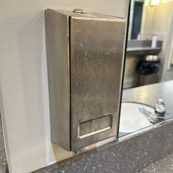 Valley Wellness Center - Rust everywhere