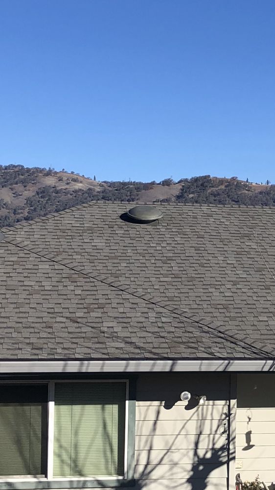 Slide of Bud Lipscomb Roofing