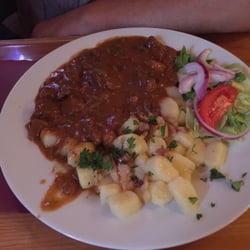 Janosik Banquets & Restaurant