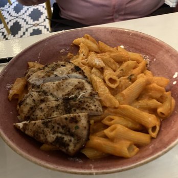 EaTo - That pasta and chicken dish my friend loved - Pizza Near Me - Minneapolis, Minnesota EaTo - That pasta and chicken dish my friend loved - Pizza Near Me - Minneapolis, Minnesota