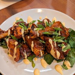 Rivertown Tap - Hot Honey Duck Wings | Instagram: @telephonesmoothie