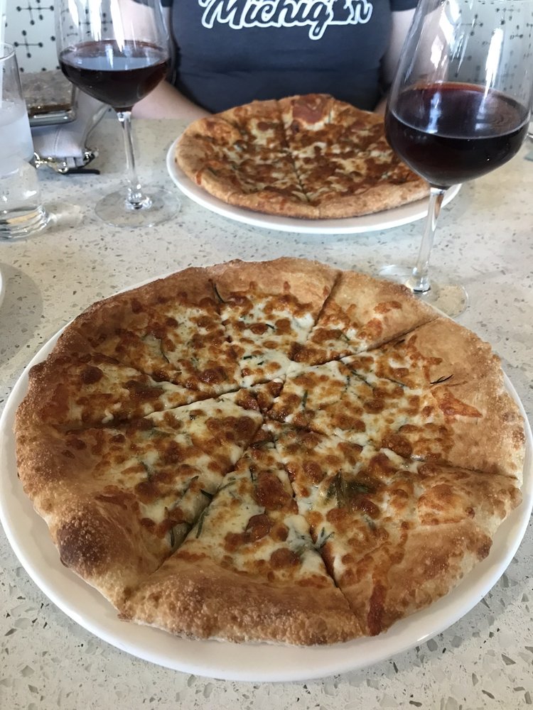 Food from CitySen Lounge