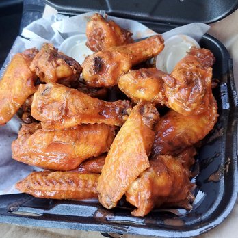 Alumni Sports Cafe - Large order of buffalo wings. Boo-yah! - American Near Me - Pembroke, Massachusetts Alumni Sports Cafe - Large order of buffalo wings. Boo-yah! - American Near Me - Pembroke, Massachusetts