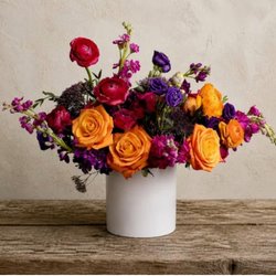 Flora Chicago - Arrangement as advertised on their website