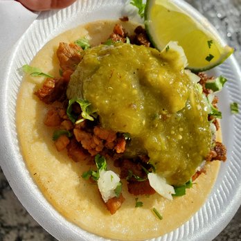El Jalisciense - Al pastor taco. - Food Trucks Near Me - Kapolei, Hawaii El Jalisciense - Al pastor taco. - Food Trucks Near Me - Kapolei, Hawaii
