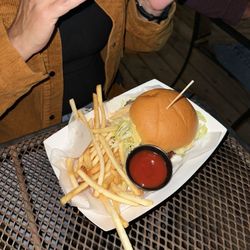 Classics Sports Bar - Smash burger