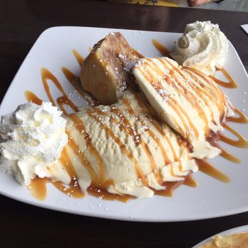 White Rabbit Dessert Experience - Apple-y Ever after Cake - Desserts Near Me - Tonawanda, New York White Rabbit Dessert Experience - Apple-y Ever after Cake - Desserts Near Me - Tonawanda, New York
