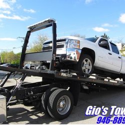 Gio's Towing - untitled