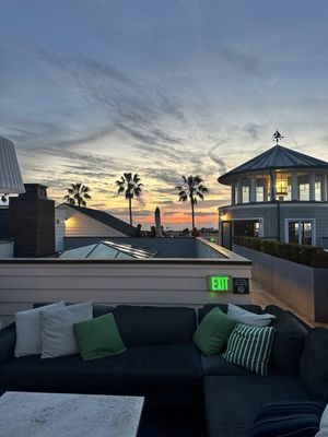 Topside Roof Deck by null