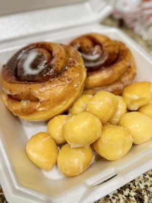 Marietta Donuts #2 by null