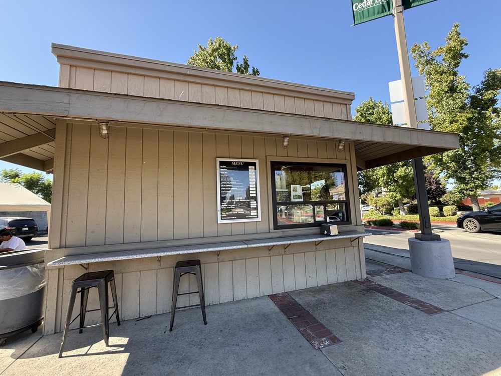 Mike's Grill