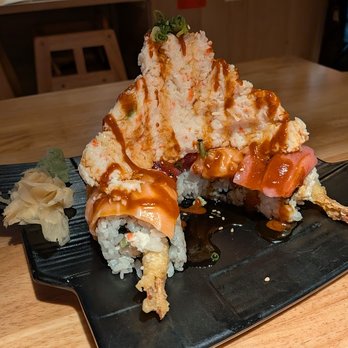 Toki Sushi - Volcano King Roll - Japanese Near Me - Mountain View, California