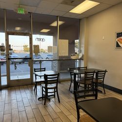 Jeff's Cuisine - Interior