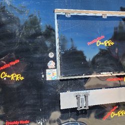 Los Churritos - LOGO on trailer