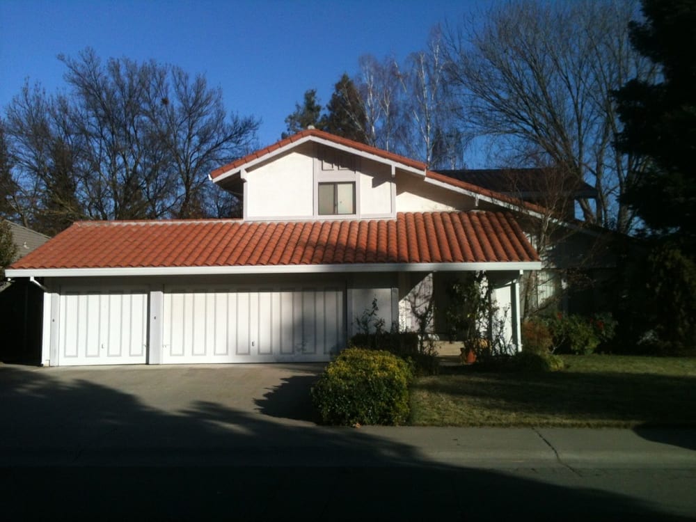 Slide of Brazil Quality Roofing