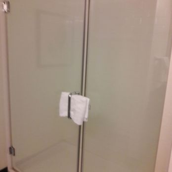 Fairfield by Marriott Inn & Suites Seattle Bremerton - Shower was cool, and big.. crazy hot water +1 - Hotels Near Me - Bremerton, Washington