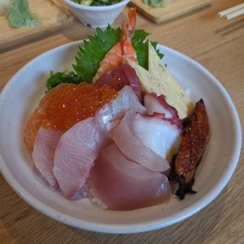 Restaurant Tatsuki - Chirashi - Sushi Bars Near Me - Woodland Hills, California Restaurant Tatsuki - Chirashi - Sushi Bars Near Me - Woodland Hills, California