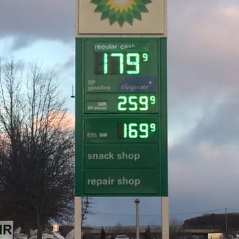 bp - $1.79 gal 2-11-2016 - Gas Stations Near Me - Holbrook, New York