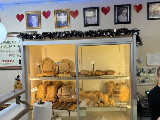 Parziale's Bakery by null