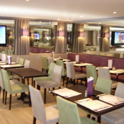 Restaurant Le Petit-Chêne - Décor chaleureux