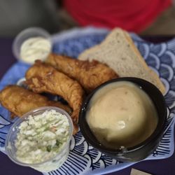 The Painted Lady Saloon - Cod dinner