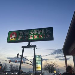 Big Apple Pizzeria