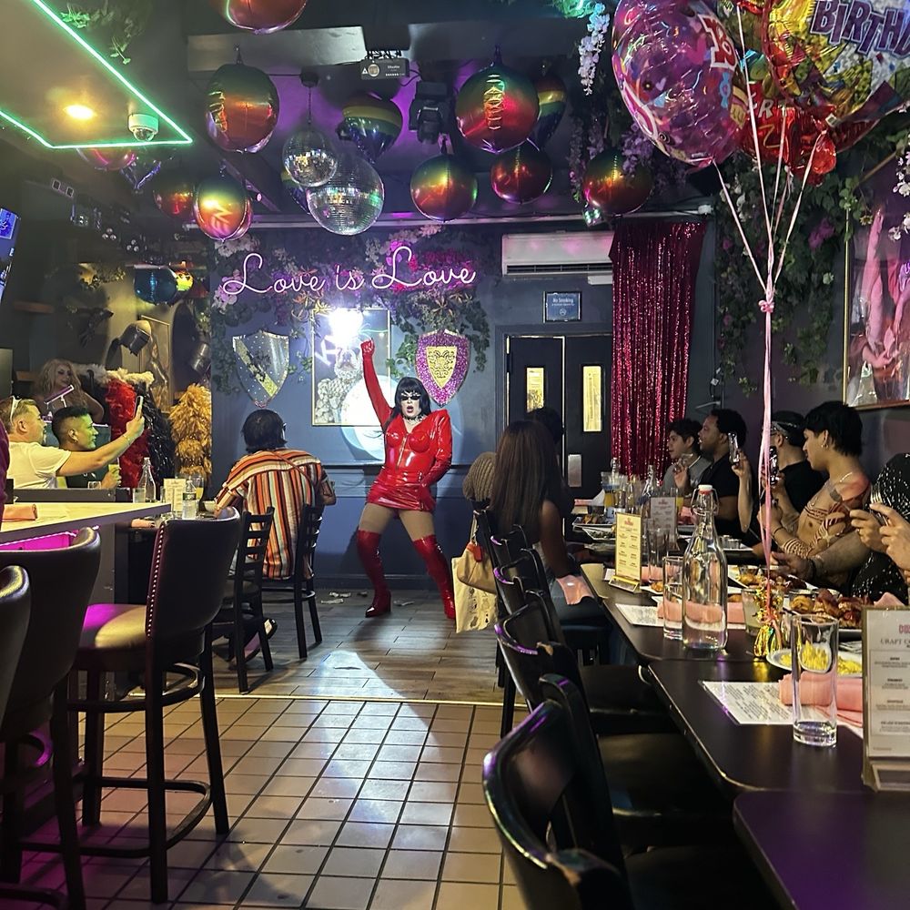Kween Astoria - Gay Bars Near Me - New York, New York Kween Astoria - Gay Bars Near Me - New York, New York