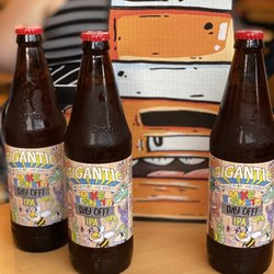 Gigantic Brewing - The new Weird Portland United / Mike Bennett Art (Day Off) beet launch