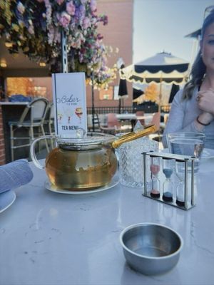 Babe's Tea Room by null