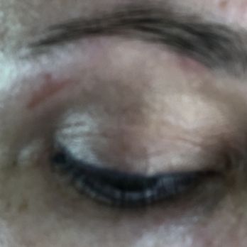 Oscar Nails & Spa - Right eye. - Nail Salons Near Me - Conroe, Texas