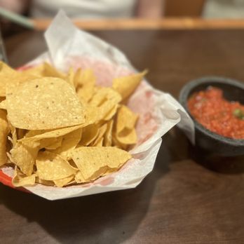 The Plaza Restaurant - a bowl of chips and a bowl of salsa - Mexican Near Me - Lubbock, Texas