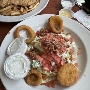 Sam's No 3 - Glendale - Wedge Salad... - American Near Me - Glendale, Colorado