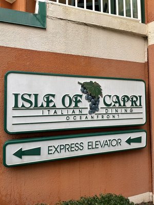 Isle of Capri by null