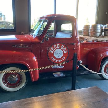Redd Dog Brewing - Brewpubs Near Me - Tacoma, Washington