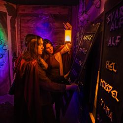 Labyrinth Escape Games