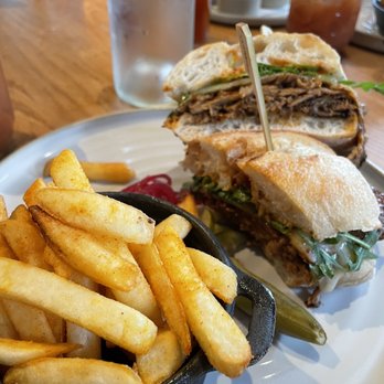 Yardbird Table & Bar - Smoked Brisket Sandwich - Southern Near Me - Miami Beach, Florida