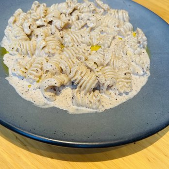 Rose Mary - Cacio e pepe - Italian Near Me - Chicago, Illinois