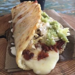 Gordita De Chicharron