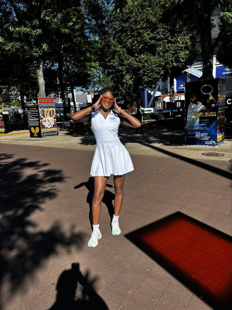 Skinsational Scents Logo