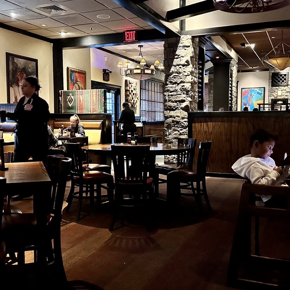 LongHorn Steakhouse - the dining area of the restaurant - Steakhouses Near Me - Elmhurst, New York LongHorn Steakhouse - the dining area of the restaurant - Steakhouses Near Me - Elmhurst, New York