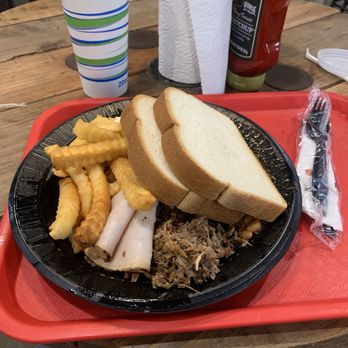 Rosedale Barbeque - Combo Dinner Platter - Barbeque Near Me - Kansas City, Kansas
