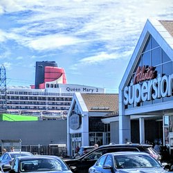 Atlantic Superstore - View of Superstore and Queen Mary 2