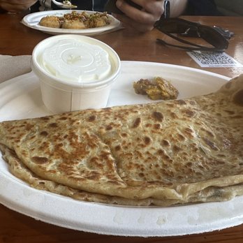 Delhiwala Chaat Restaurant - Aloo Paratha - Indian Near Me - Sunnyvale, California