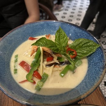 Nourish - Green Curry - Thai Near Me - Brooklyn, New York Nourish - Green Curry - Thai Near Me - Brooklyn, New York