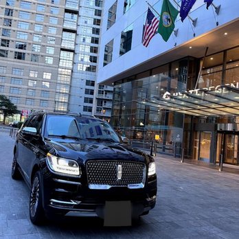 Tes Towncar and Limousine Service - Limos Near Me - Everett, Washington Tes Towncar and Limousine Service - Limos Near Me - Everett, Washington
