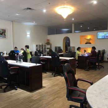 Nail Spot - Manicure area - Nail Technicians Near Me - Jacksonville, Florida