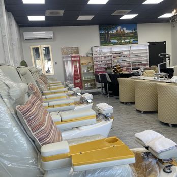 Polished Nail Bar - VIP service - Nail Salons Near Me - Downey, California Polished Nail Bar - VIP service - Nail Salons Near Me - Downey, California