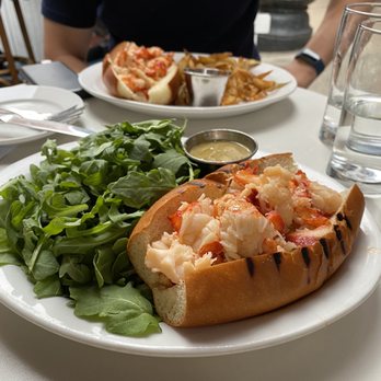 Neptune Oyster - Maine Lobster Roll - Seafood Near Me - Boston, Massachusetts Neptune Oyster - Maine Lobster Roll - Seafood Near Me - Boston, Massachusetts